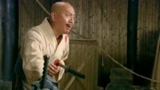 枪花：日本大佐剑术一流，王丽坤竟不是对手，危机关头还好有他！