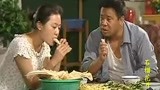 只许老父亲换话题就不许女儿换？凭什么呀！