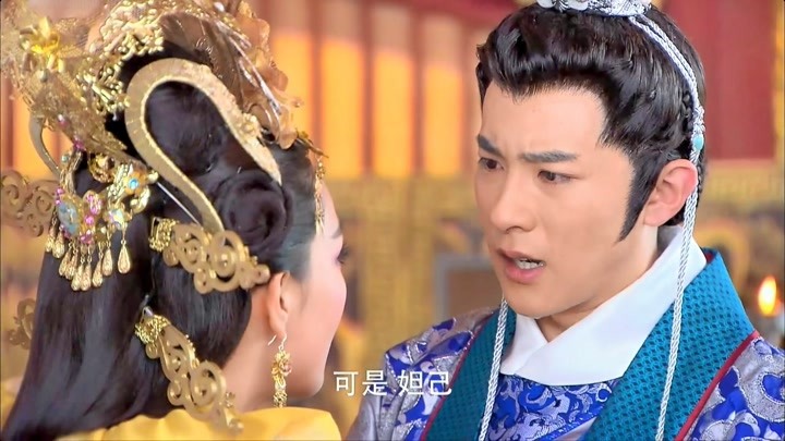 伯邑考一下看出眼前的妲己是假货,惹怒狐妖,被下令剁成肉酱