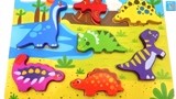 失去了恐龙!侏罗纪公园里的恐龙木制拼图，霸王龙、三角龙、翼龙