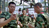 兵王：王一峰得到一嘉奖，请全队喝饮料，竟被战友说嘚瑟！