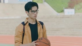 Watch the latest EP9_Lin and Wei Ze pk basketball online with English subtitle for free English Subtitle