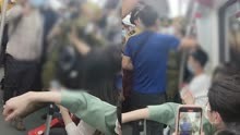 广州公交警方通报醉酒女子地铁辱骂殴打男子：行拘10日，罚500元