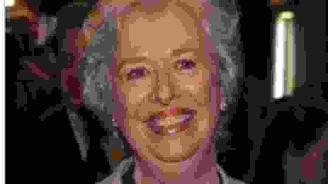 Polly HollidayPolly Holliday iQIYI
