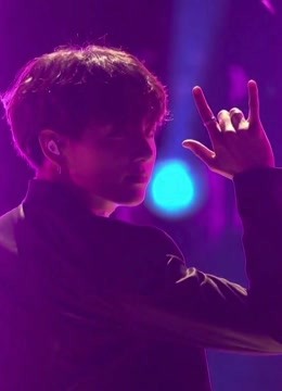 Xem 防弹少年团美国《The Voice》总决赛《Boy with Luv》舞台 (2019) Vietsub Thuyết minh