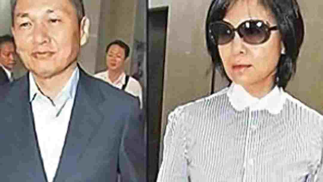 李宗瑞再爆侵犯继母 李父包庇另其怀孕 (2013)    Full online with English subtitle for free – iQIYI | iQ.com
