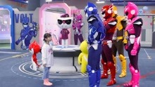塞米带小女孩使用X能量进入迷你特工队总部！萌宝乐园玩具
