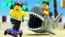 乐高积木 谁是最强壮的人 沙滩健身大赛徒手捕获了凶猛的鲨鱼！