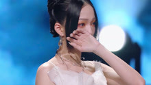 《天赐的声音2》张韶涵谈起家庭哽咽落泪 让人心疼的女孩