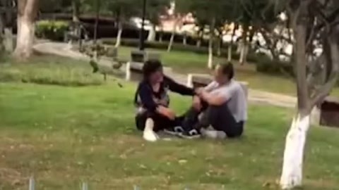 父亲把女儿捆起来干 