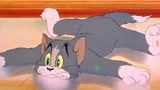 猫和老鼠：城里的杰瑞真会玩，保龄球场溜冰第一人，汤姆都站不住