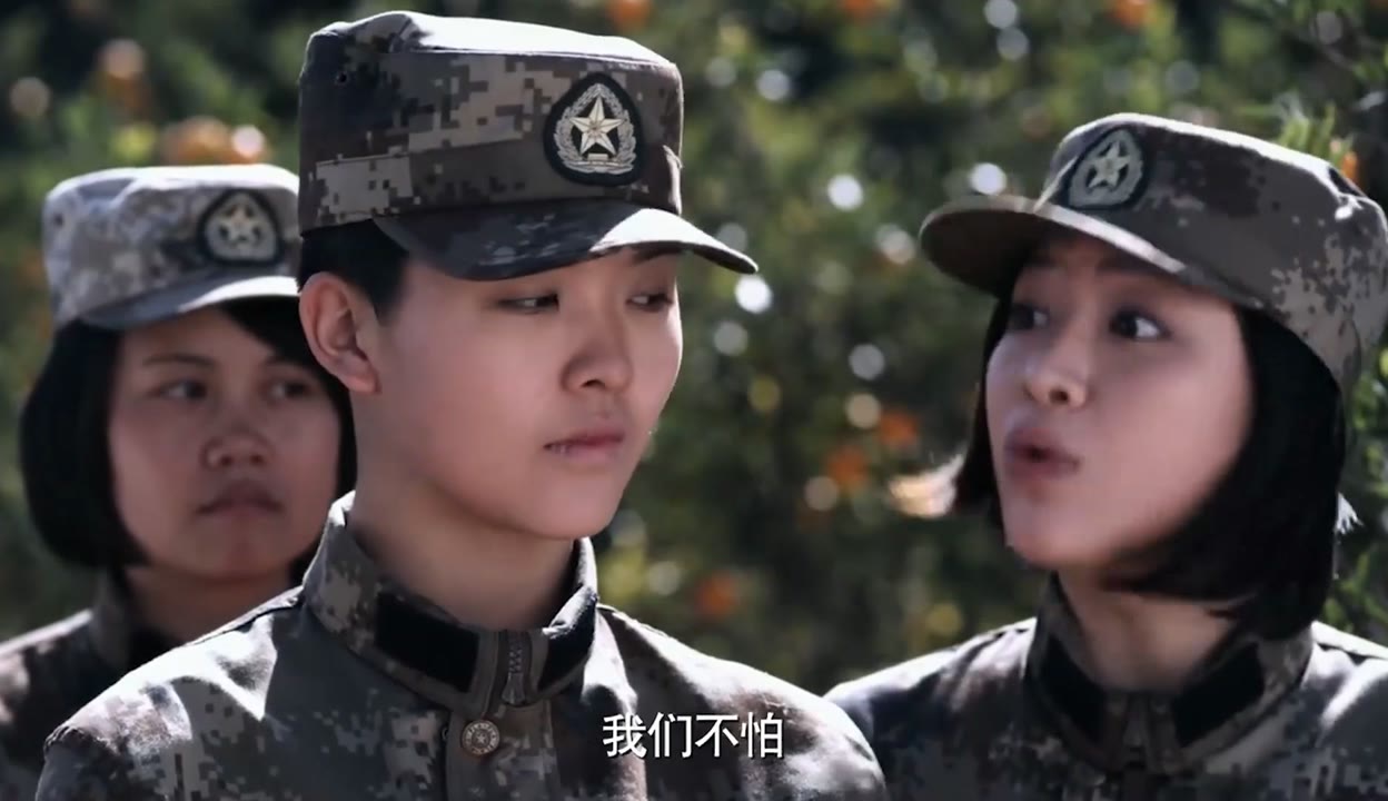 麻辣女兵妈妈哄小米图片