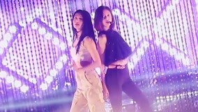 Watch the latest Betty Wu and Zhou Jieqiong's duo dance is so eye-catching (2021) with English subtitle English Subtitle