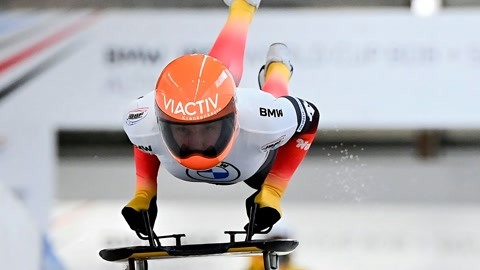冰雪运动 钢架雪车世界杯德国赫尔曼夺冠