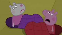 小猪佩奇：佩奇和苏西晚上有些害怕，大家都想要和羚羊夫人一起睡