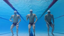 会玩！游泳运动员汪顺挑战水下科目三，动作丝滑舞姿妖娆