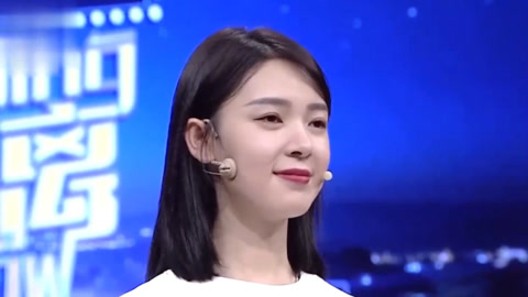 陈瑶惊艳出场,人美腿长,声音还超级甜,主持人都看呆了